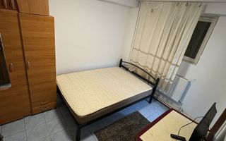 Inchiriez camera cu baia privata dar bucataria comun iasi centru P.F. - Poză 1