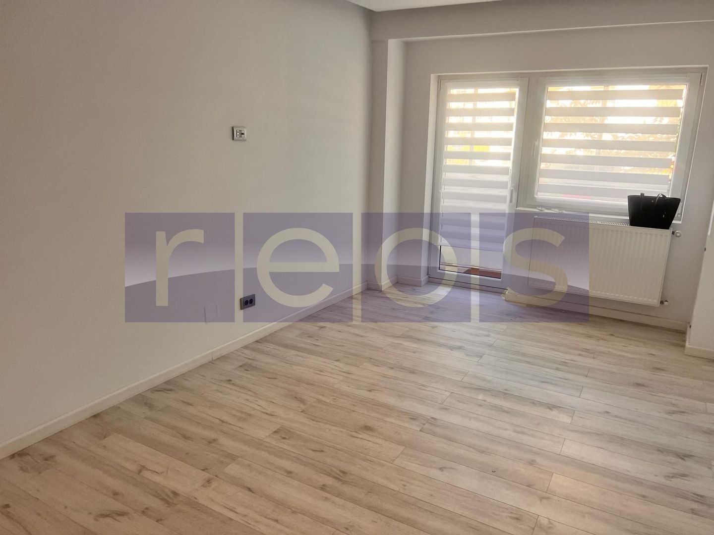 VANZARE 3 CAMERE -DECOMANDAT -DECEBAL - Poză 9