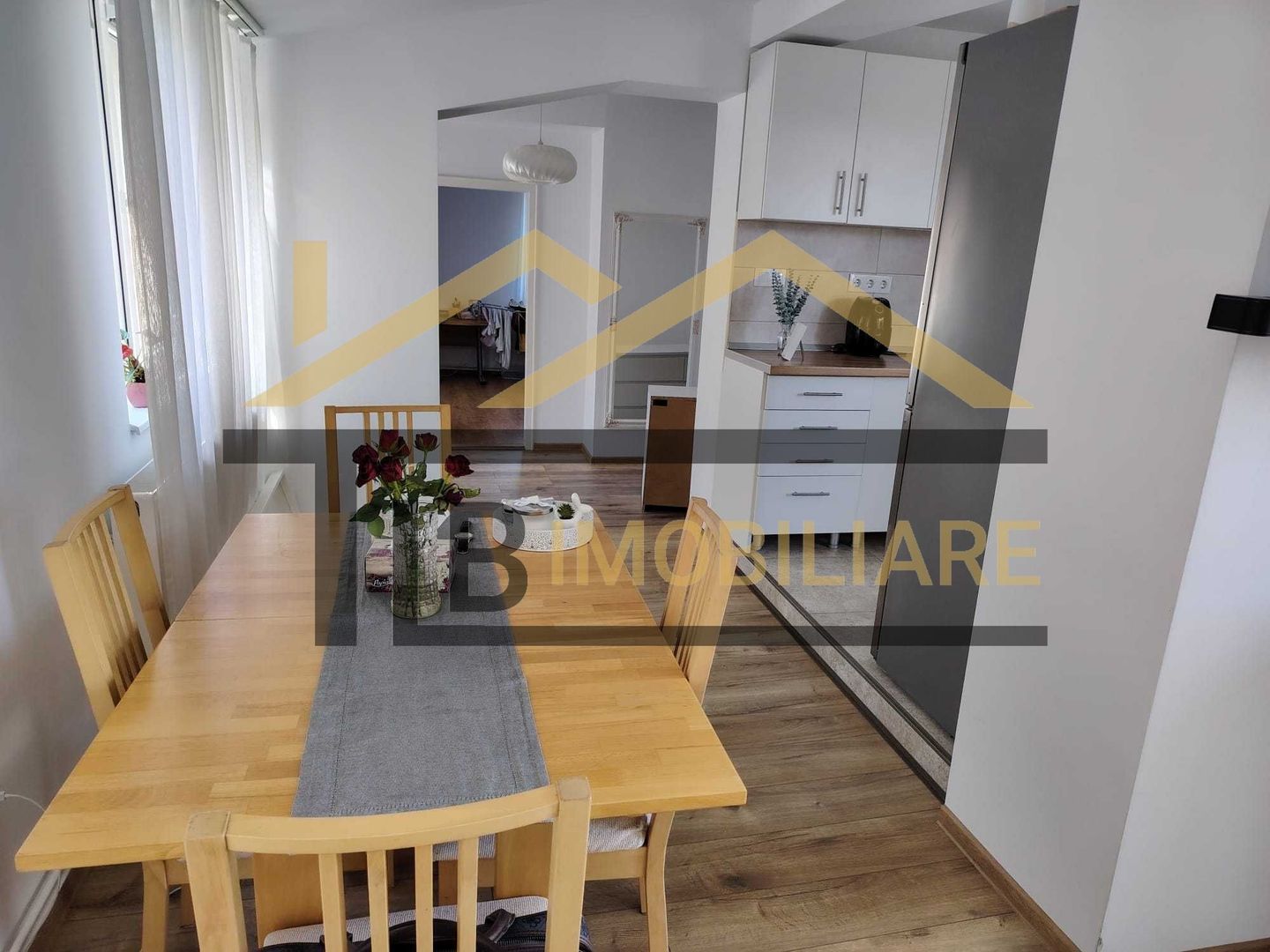 Apartament de 3 camere, 120 mp, Zona Piata Armatei - Poză 2
