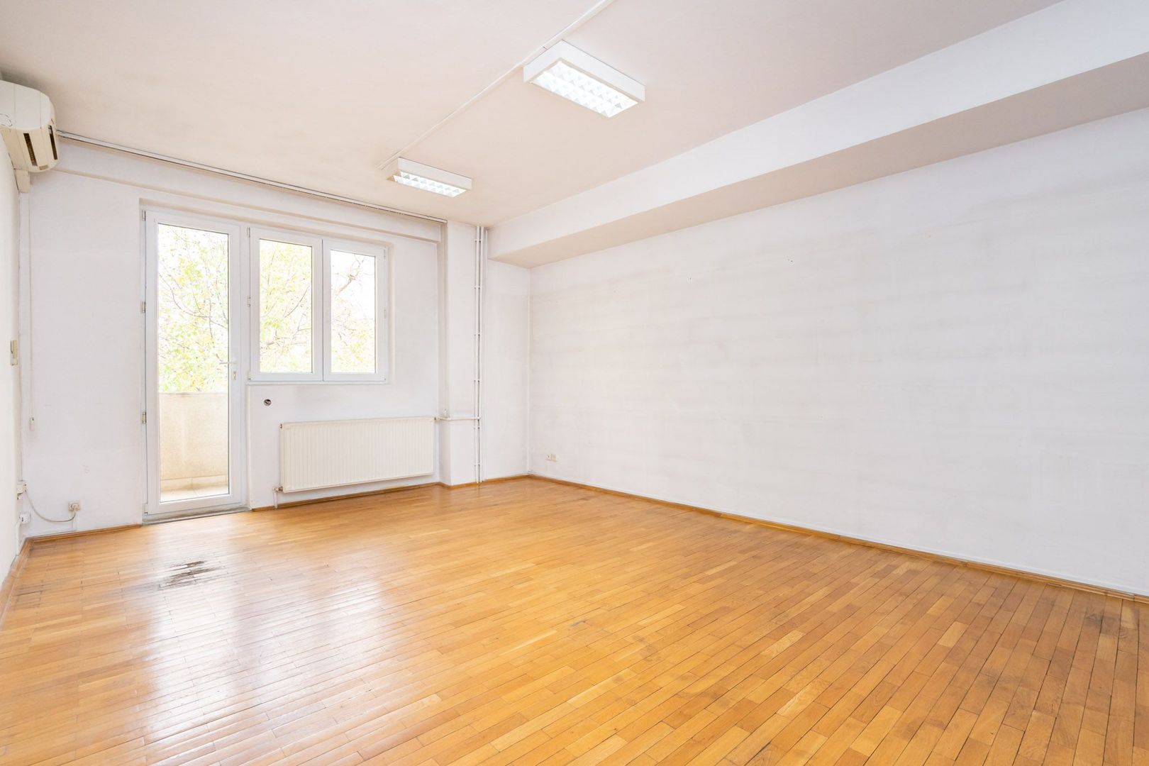 OPORTUNITATE CLADIRE D+P+2 LASCAR CATARGIU | VICTORIEI - Poză 4