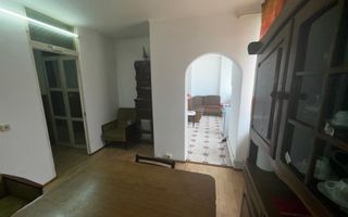 APARTAMENT 2 CAMERE, CAMPULUNG, ETAJ 3, GRUI - Poză 29