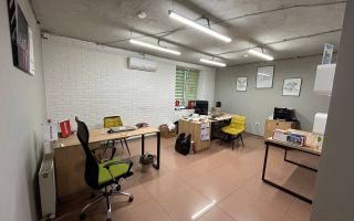 Vânzare, spațiu comercial, 370 mp, str. Mihai Viteazul, Bălți - Poză 4