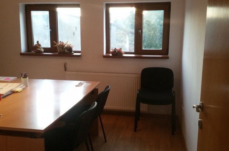 Apartament 3 camere in Romana, anexe, boxa - Poză 6