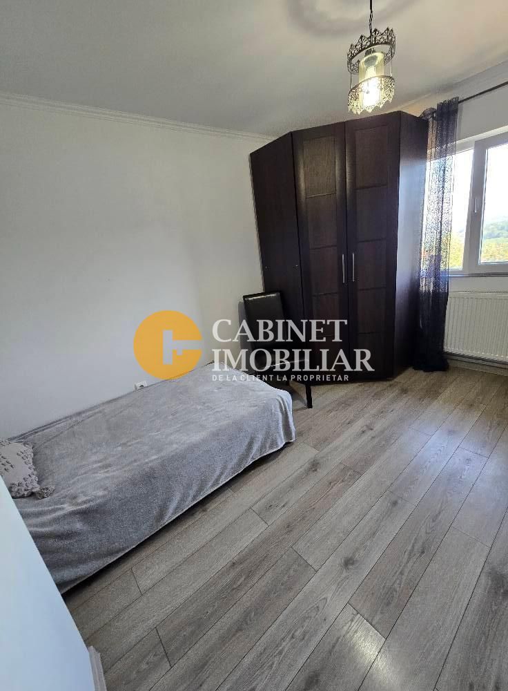 Casa tip duplex - constructie proprie - la asfalt - Poză 7