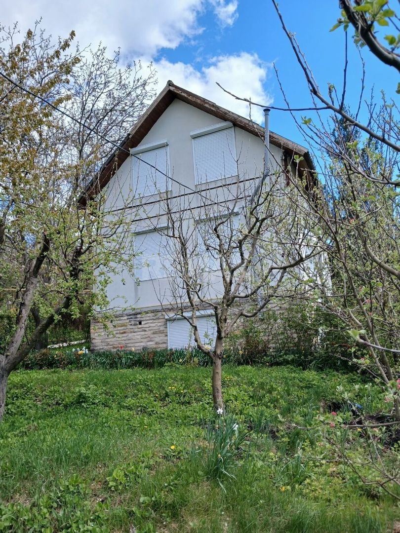 Vilă de vânzare – or. Durlești, str. I.P. Struguraș- LUXImediat după Gara de Sud - Poză 2