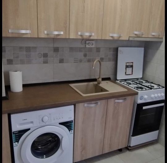 Garsoniera moderna Costin Georgian, prima inchiriere, utilata complet - Poză 1