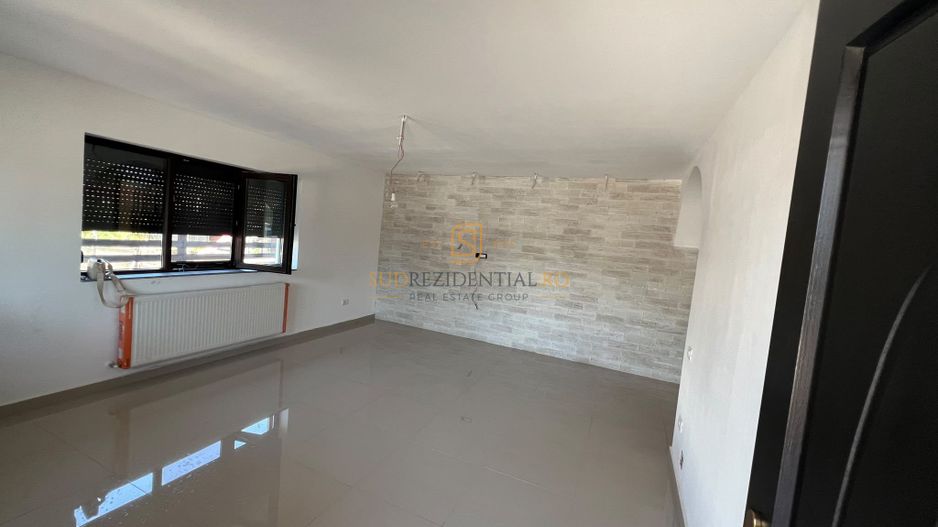 Vila individuala cu 7 camere, 5 dormitoare, teren 363 mp-Com. Berceni - Poză 9