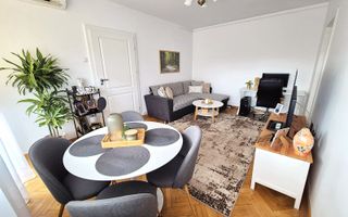 DE VANZARE - 2 camere - RENOVAT in 2025 - Ion Mihalache/1 Mai - Poză 1