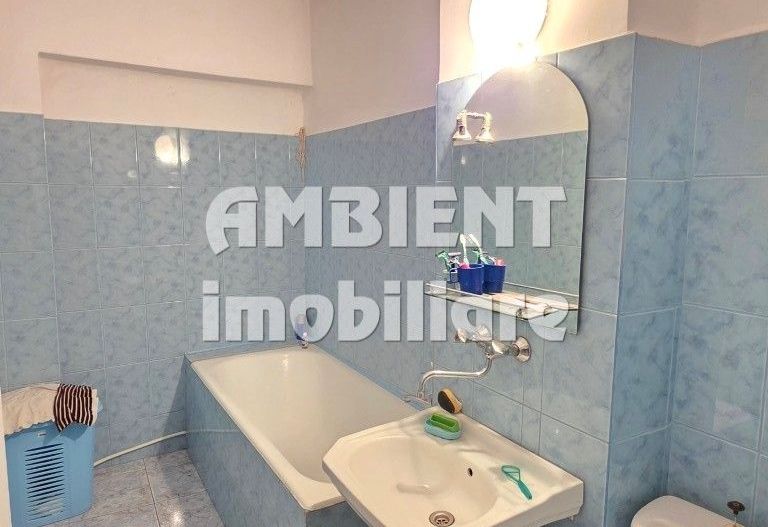 Apartament 3 camere, etaj 3, VASLUI - zona GARA; - Poză 5