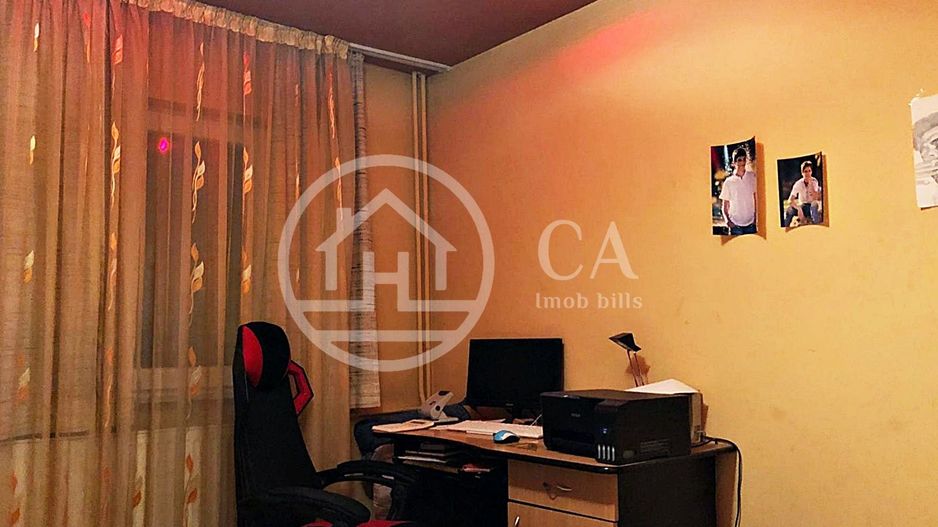 Apartament cu 4 camere de vanzare in Rogerius, Oradea - Poză 15