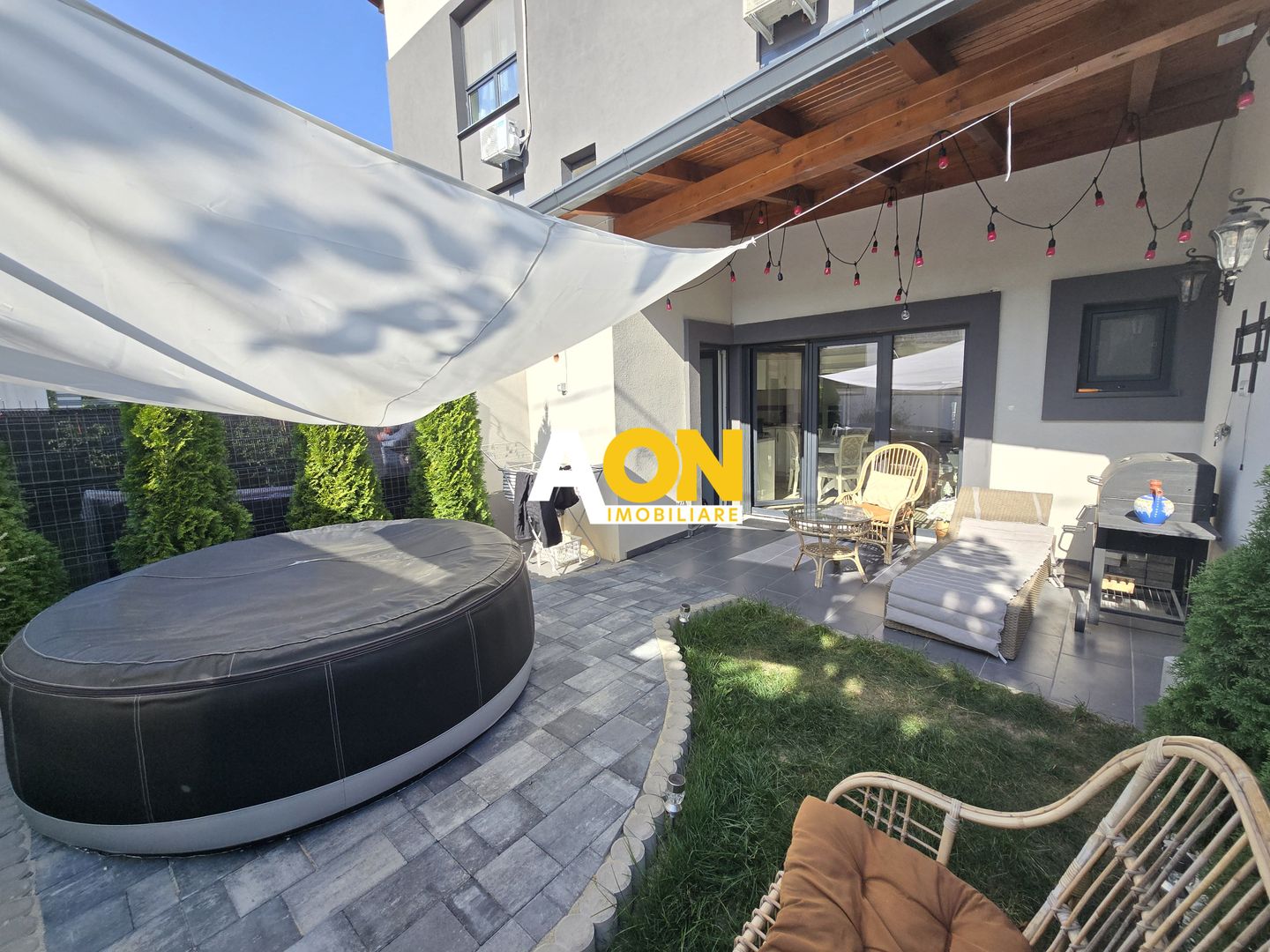 Casa 5 Camere, 3 Bai, Zona Micesti - Poză 1