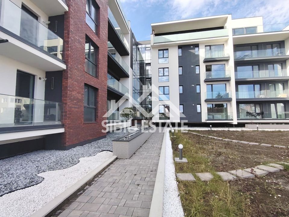 Apartament Premuim 3 camere Sibiu central, boxa si garaj  - Poză 24