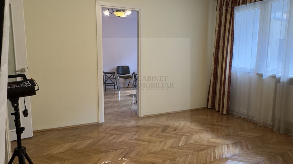 4 camere 113mp | Universitate | Parcare subterana | Boxa - Poză 9