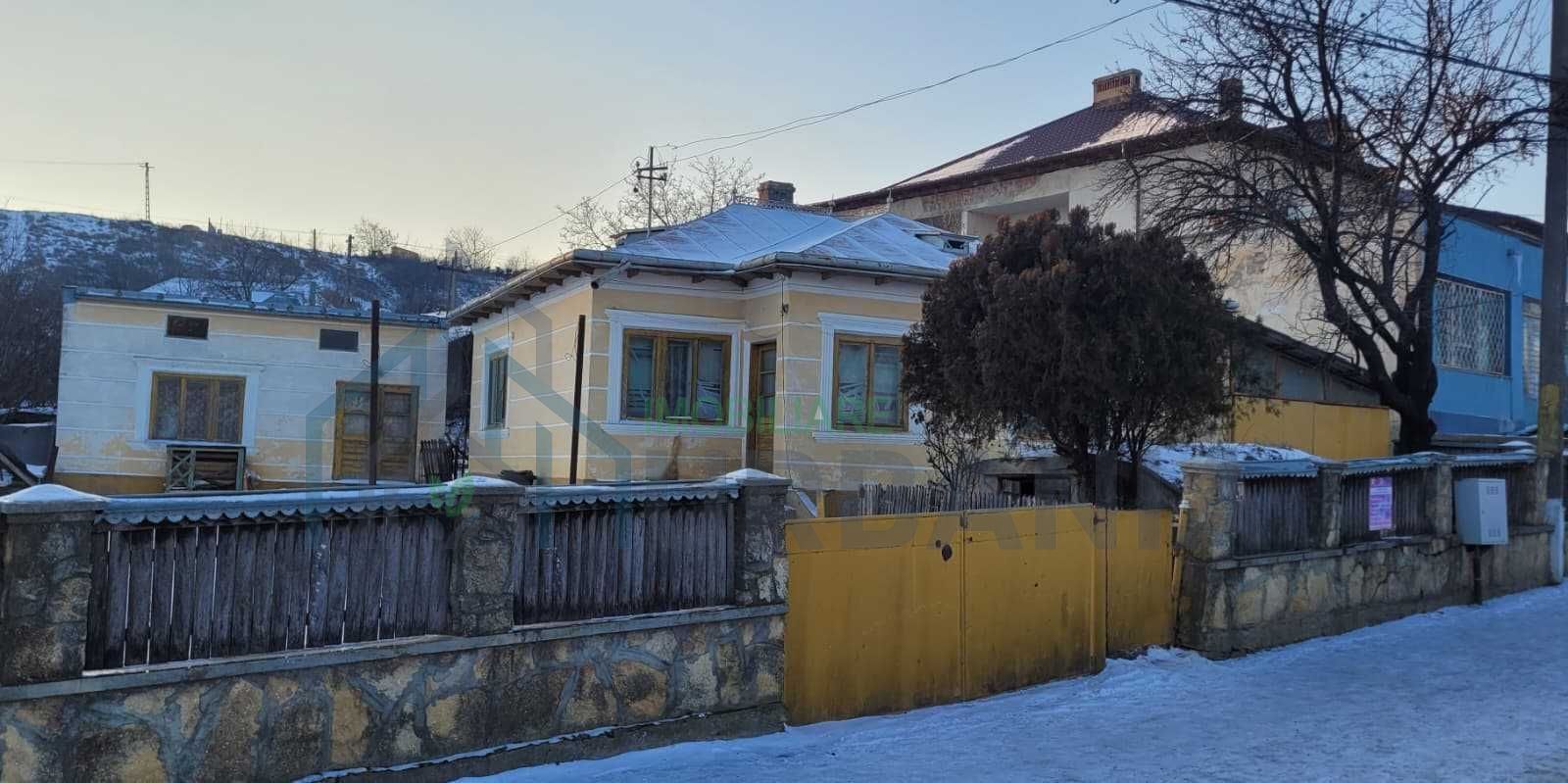 Vand teren in Sat Deleni, comuna Deleni - Poză 1