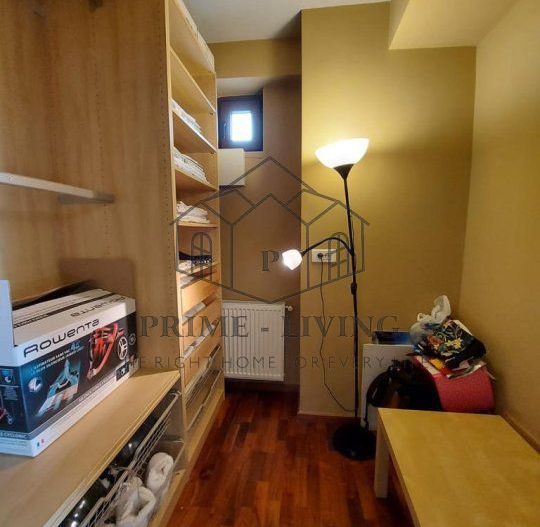APARTAMENT CU 3 CAMERE, ULTRA-CENTRAL SI FOARTE SPATIOS LA VANZARE - Poză 10