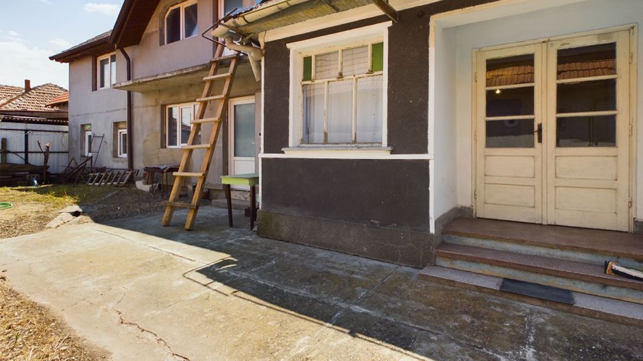 CASĂ ÎN HORIA - Poză 11