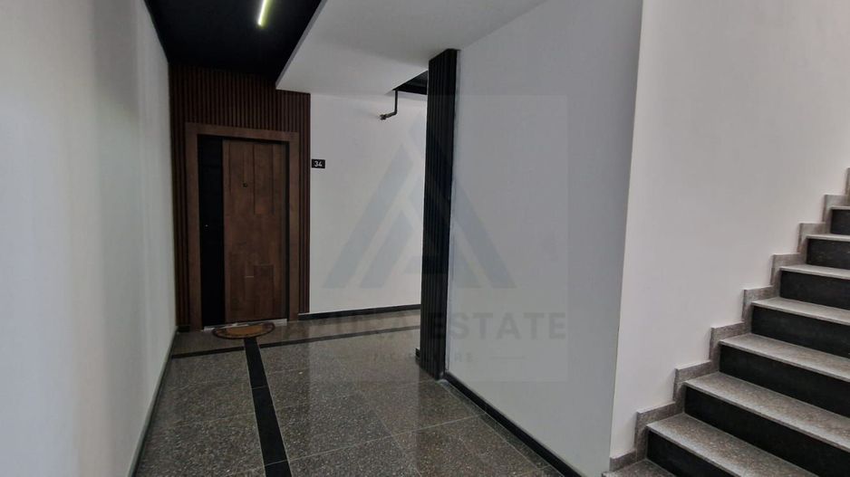 Apartament lux 80 mp utili 3 camere 2 bai si parcare subterana - Poză 14