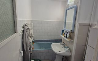 Vand apartament 1 camera Centru - Poză 10