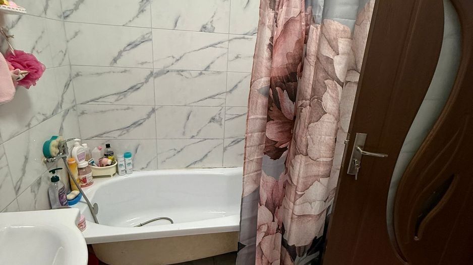 Garsoniera de vanzare Chiajna-  Rosu - Poză 8