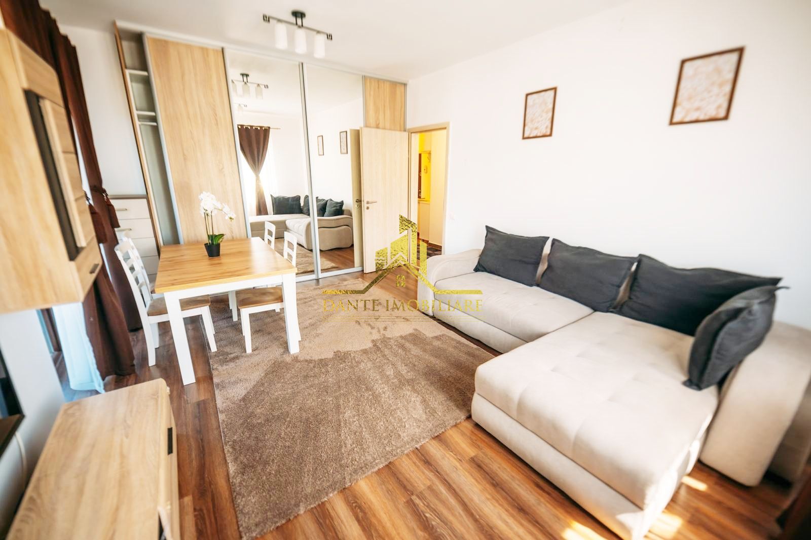 2 camere, decomandat, spatios, parcare, balcon, Marasti, Dambovitei - Poză 1