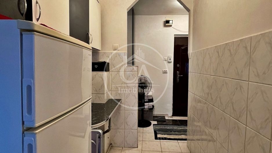 Apartament de vanzare cu 1 camera in zona Cantemir Oradea - Poză 9