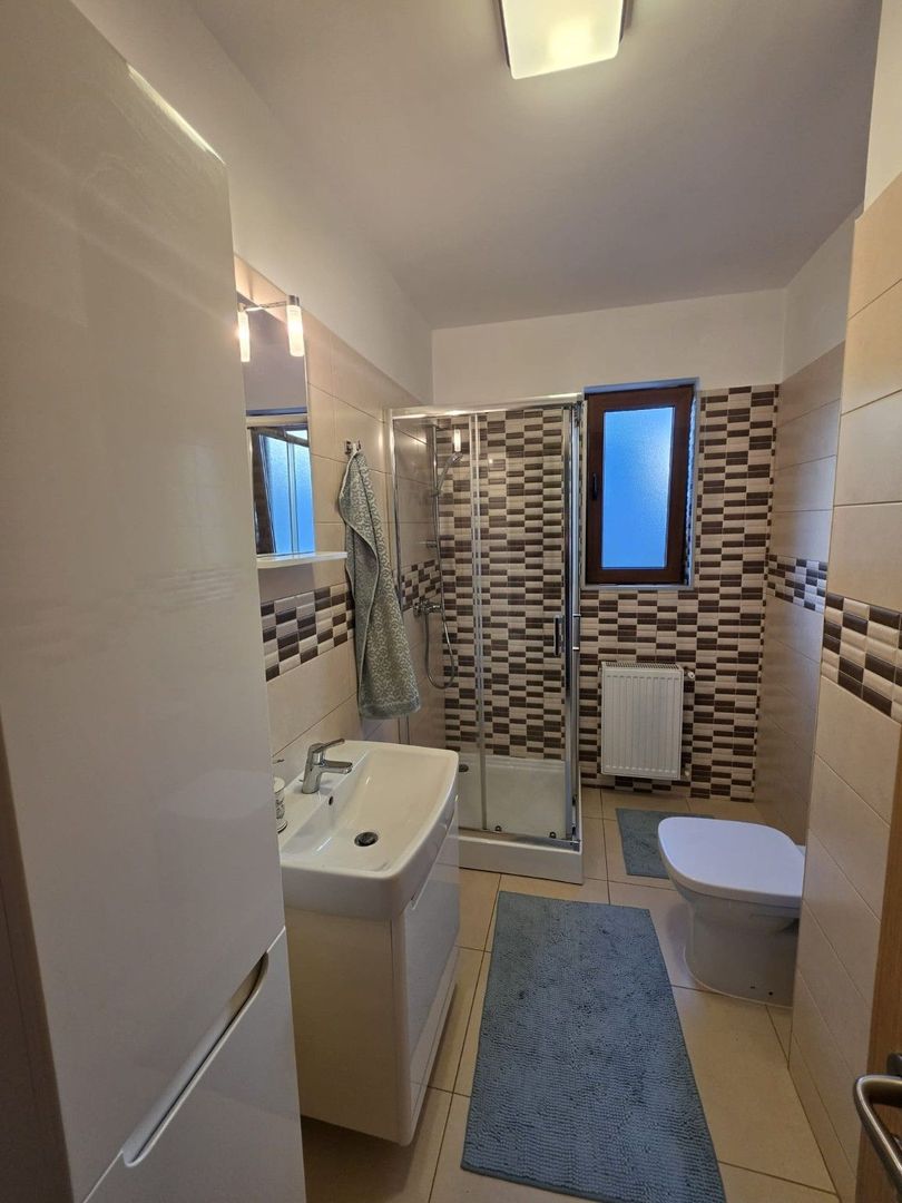 Apartament modern 3 camere Torontalului, Parcare subterană - Poză 9