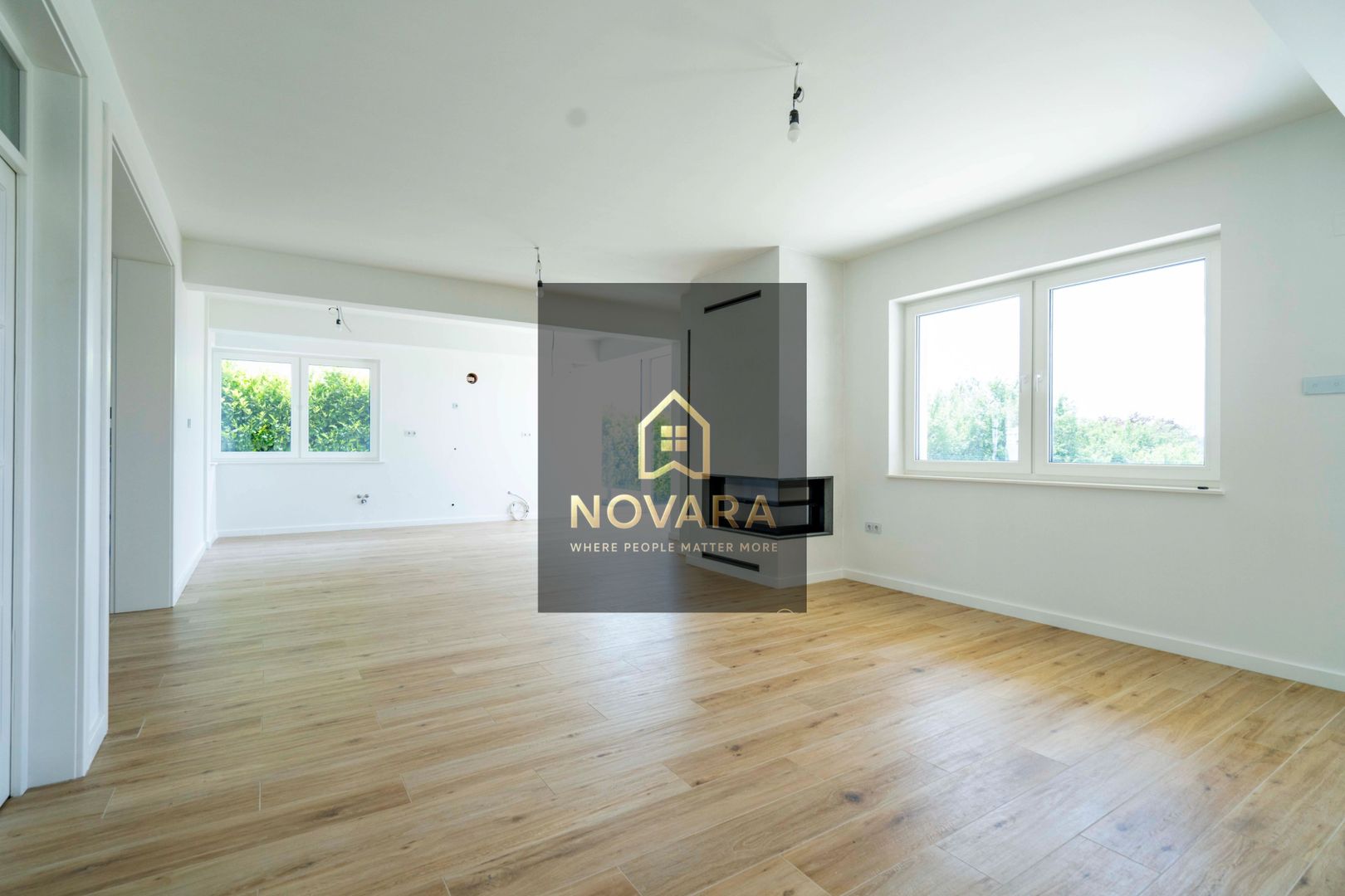 Casa Premium strada  Izvorului Oradea - Poză 1