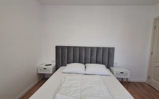 Apartament 3 camere,2 bai+parcare, lux Rasnov - Poză 7