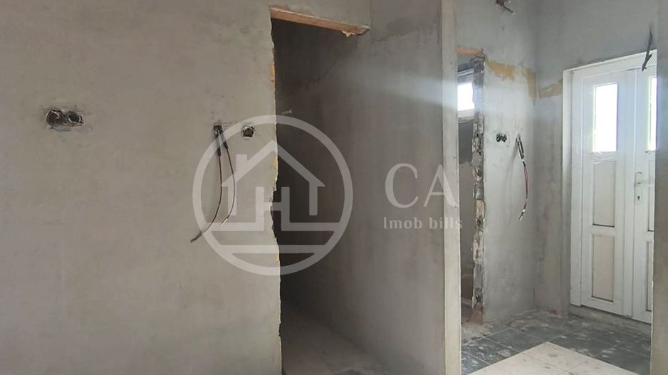 Spatiu comercial cu 6 camere de vanzare in Sanmartin Bihor - Poză 7
