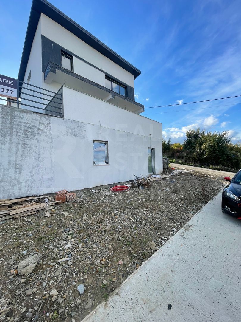 Vânzare, casă, 4 camere, Valea Adâncă, Iași - Poză 2