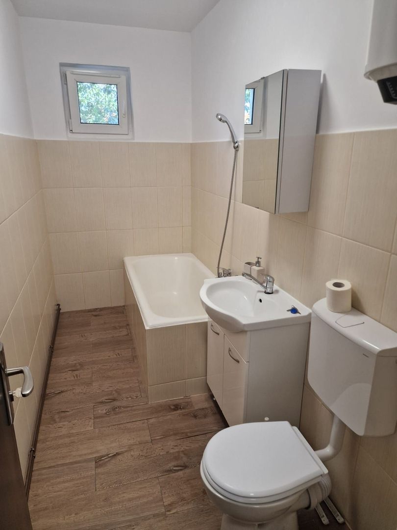 Garsoniera Superba Pajura Cu Centrala - Poză 8