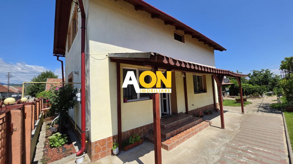 Casa 4 camere + anexe, 636 mp teren, la asfalt, Vințu de Jos - Poză 2