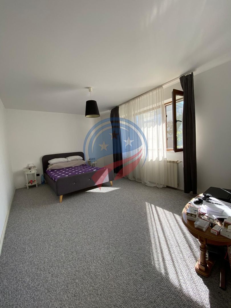 VILA MODERNA  ZONA CENTRALA 380 m TEREN - Poză 7