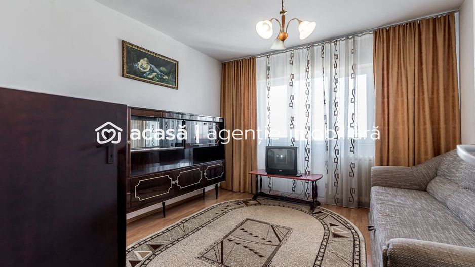 Apartament cu 3 camere în Podgoria Arad, vedere frumoasă, 2 balcoane - Poză 4