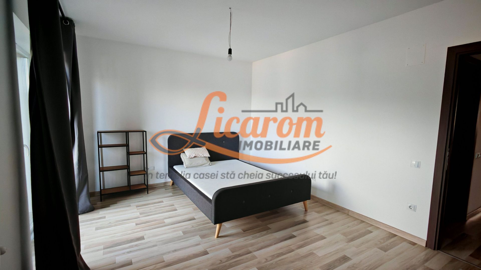 COMISION 0 . Vila LA CHEIE - IZVOR TARLUNGENI - P+E ,4 CAMERE. - Poză 2