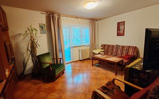 Apartament 2 camere, Sector 4, Resita/Luica, decomandat, spatios - Poză 1
