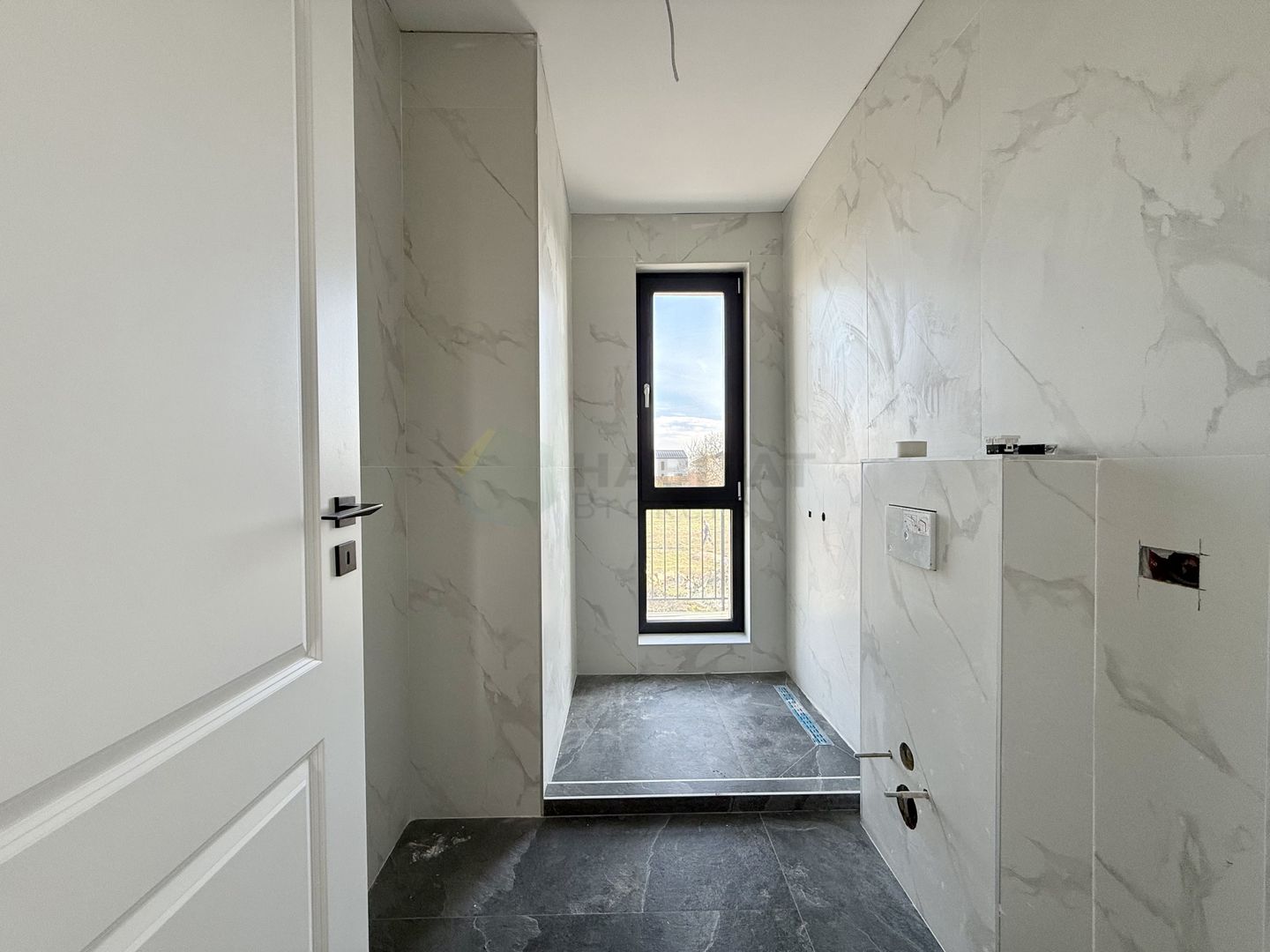 Vila individuala 5 camere Tunari - Poză 11