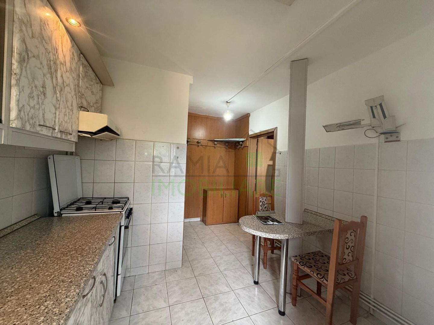 Apartament 2 Camere, 52 mp, Etaj 3/4, Centrală Termică, Mobilat - Poză 8