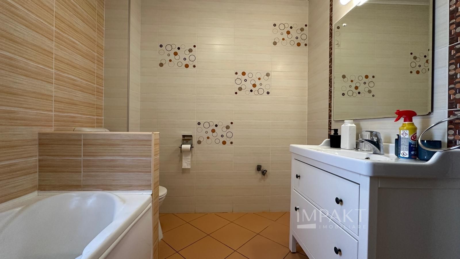 Apartament cu 4 camere in cartierul Buna Ziua! - Poză 11