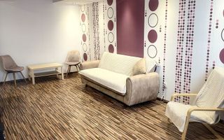 Apartament decomandat 3 camere - Nicolina (Rond Vechi) - 500€ - Poză 2