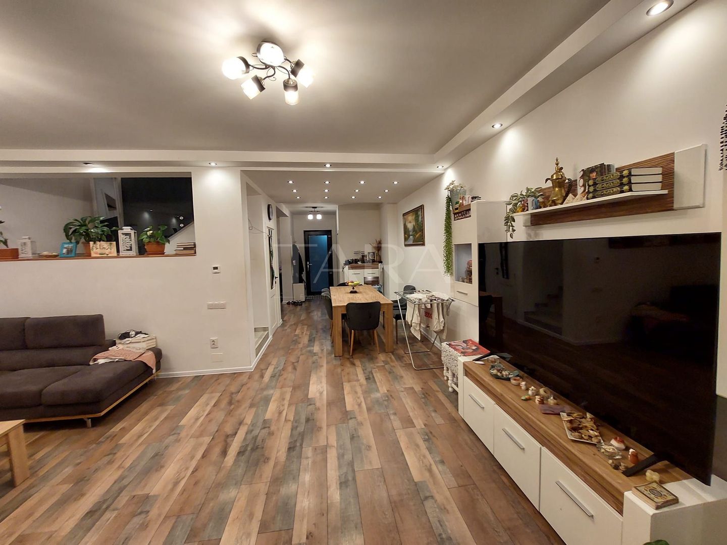 Duplex 4 Camere, Mobilat și Utilat – Florești, Zona Plopilor - Poză 4
