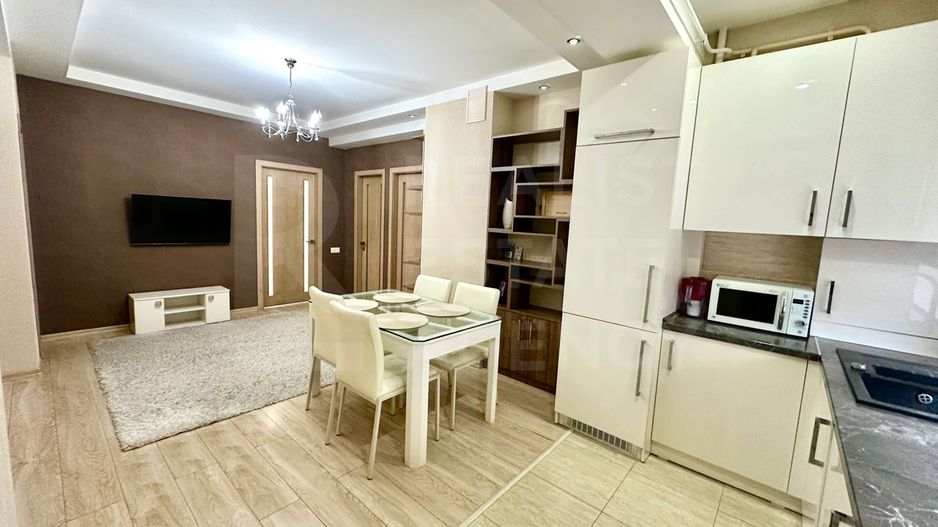 Chirie, apartament, 2 camere, strada Albişoara, Centru - Poză 1