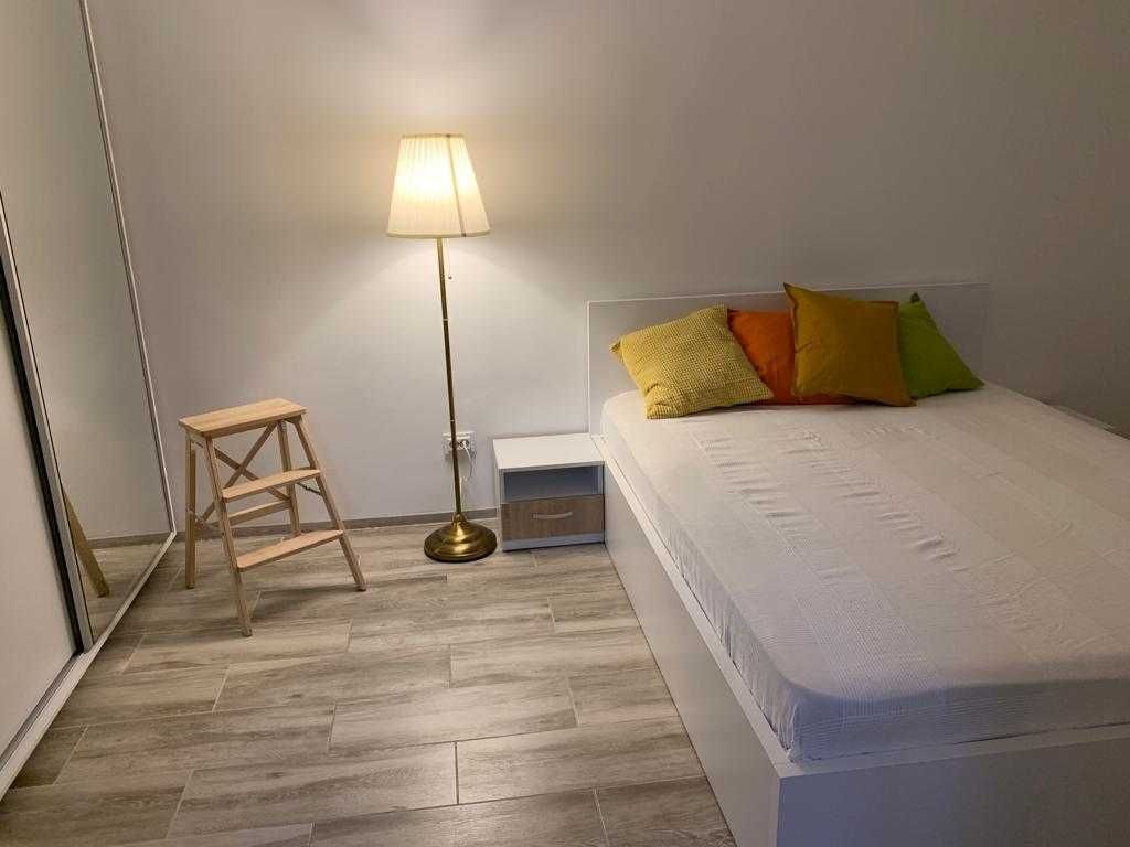 Vând Garsonieră 36 mp, Complet Mobilată și Utilată - Stradală - Poză 1