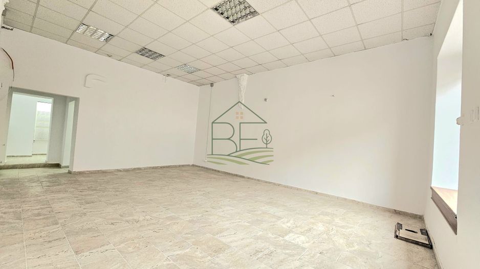 Spațiu comercial de închiriat pe Strada 9 Mai – Centrul Istoric Sibiu - Poză 2