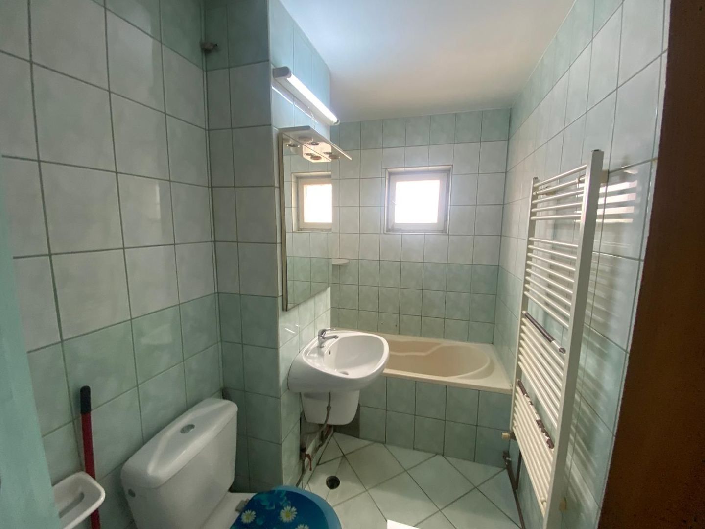 De închiriat Apartament cu trei camera  Lugoj - Poză 7