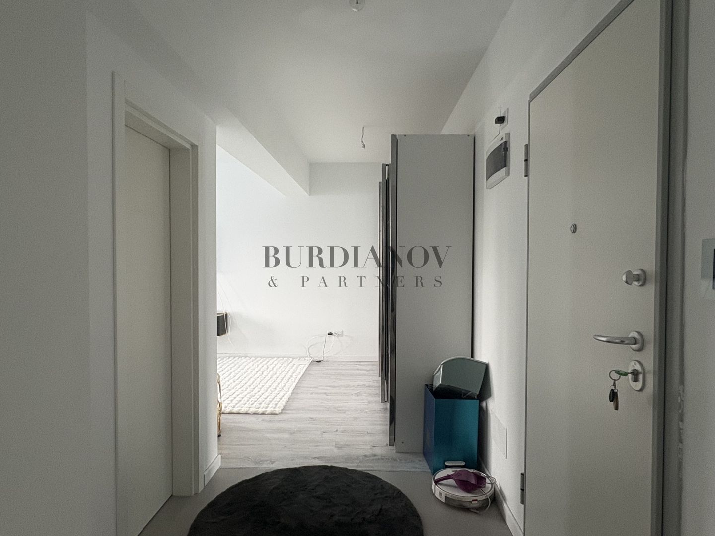 Apartament cu 2 camere de vânzare - Metrou Costin Georgian - Titan - Poză 14