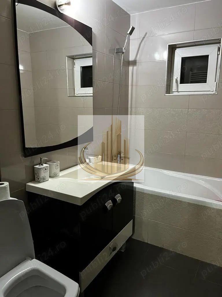 Apartament 3 camere, decomandat, zona Lunei - Poză 7