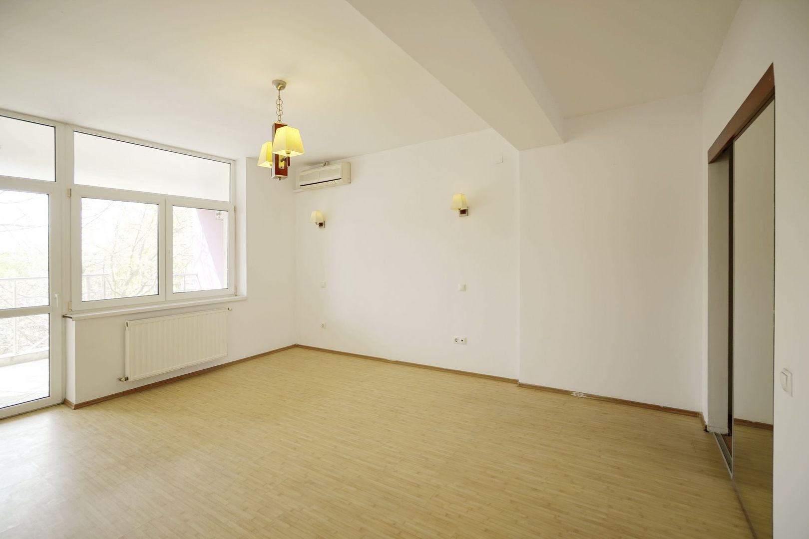 Vila Voluntari, stradal - Poză 29