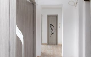 Apartament 3 camere decomandate, Zona Narcisa, Bacău - Poză 12