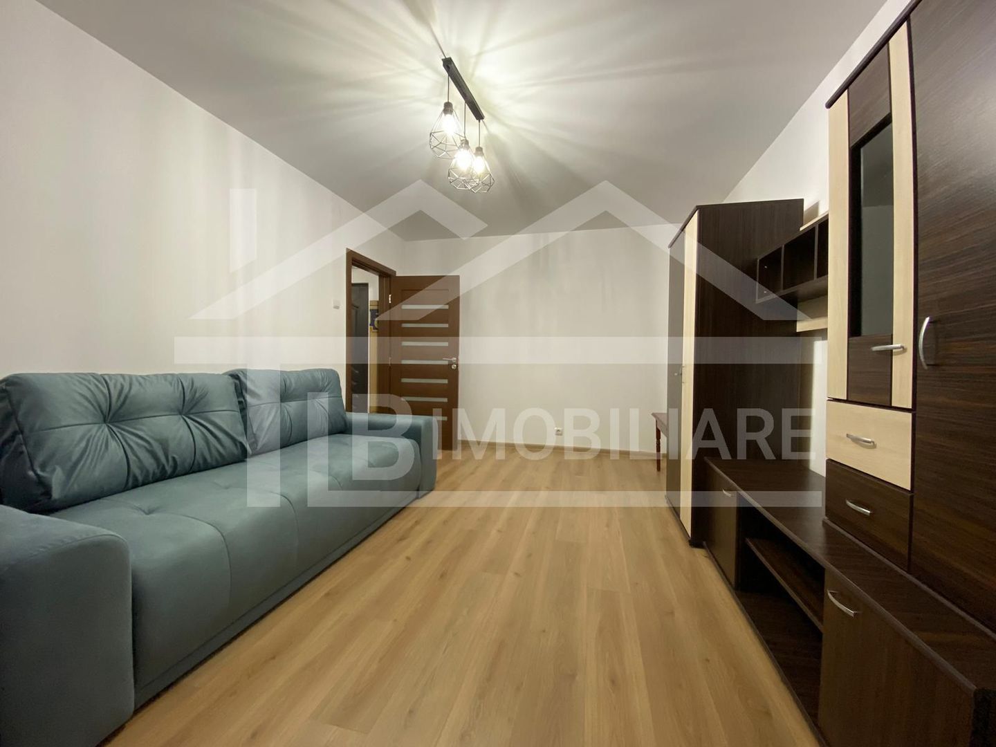 Apartament cu 2 camere, 50 mp, decomandat, Zona Fortuna - Poză 1
